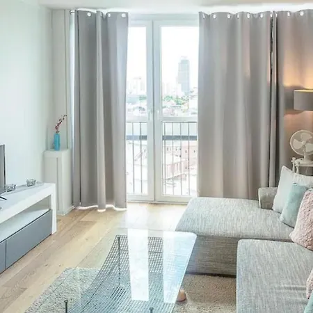 Urbannestgroup - Przechodnia 2 * Warsaw